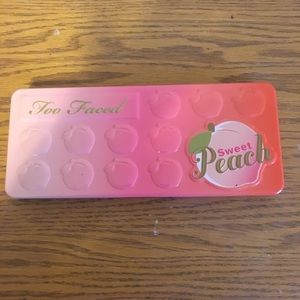 Too Faced Sweet Peach Palette